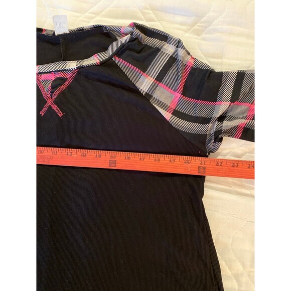 Sew In Love Blouse Size Large Top Black w Plaid Pink Raglan sleeves + Stretch - Picture 8 of 10
